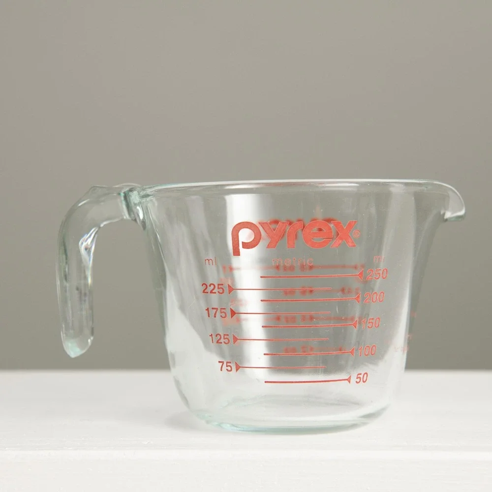 PYREX 64oz XL Glass Measuring Cup 8 AND Small 8‎ oz - 2 Quart & 1 Cup Food Prep